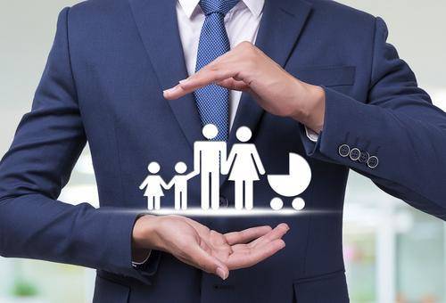 60歲以上老人買什么保險(xiǎn)好？一文搞定！