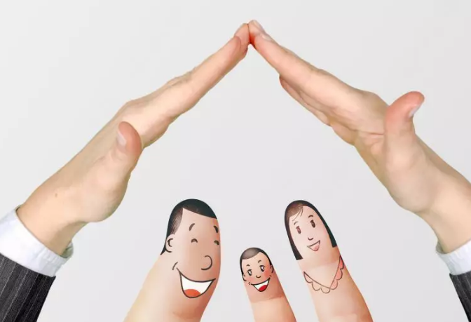 新婚夫妻怎么買保險？